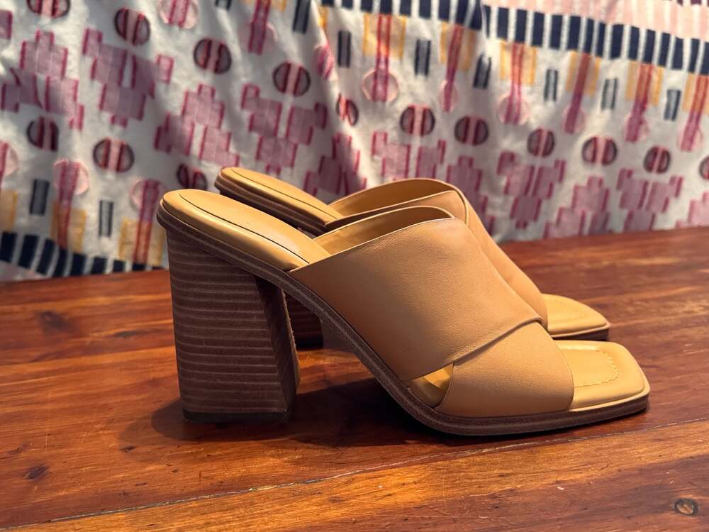 Quiet Luxury Minimalist Leather Block Heel Mules | Old Money Neutral Slides